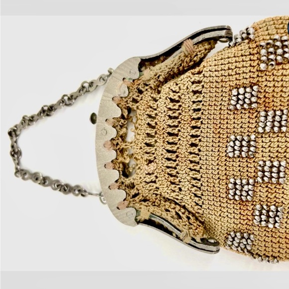 Beautiful Antique Crochet Beaded Metal Clasp Miniature Reticule Coin Purse 4"x3" - Picture 6 of 7
